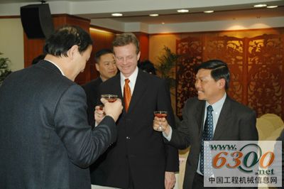 工程机械