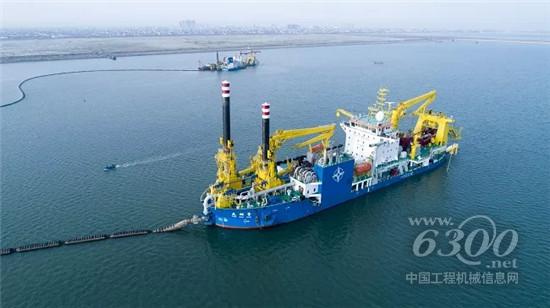 亚洲最大绞吸挖泥船“天鲲号”正式投产
