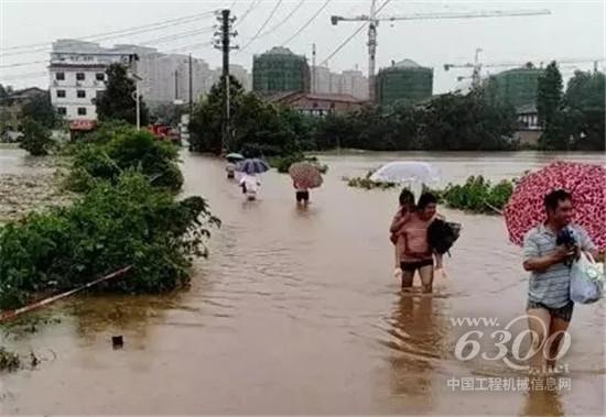 上汽红岩奋战衡阳救灾第一线