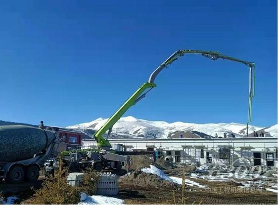 心系天路情暖客户 中联重科举行混凝土机械川藏铁路感恩行活动(图3)