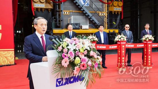 载重400吨，全球最大后驱刚性矿车在徐工下线！(图5)