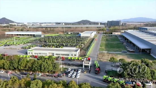 批量出口孟加拉国，中联重科水稻收割机走俏“一带一路”(图1)