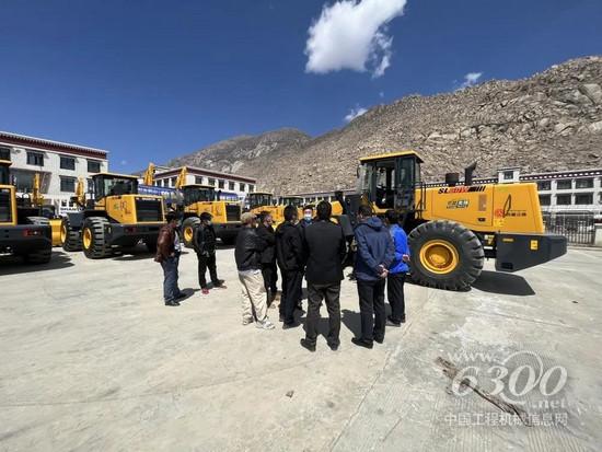 奉献雪域高原 山推助力西部建设(图3)