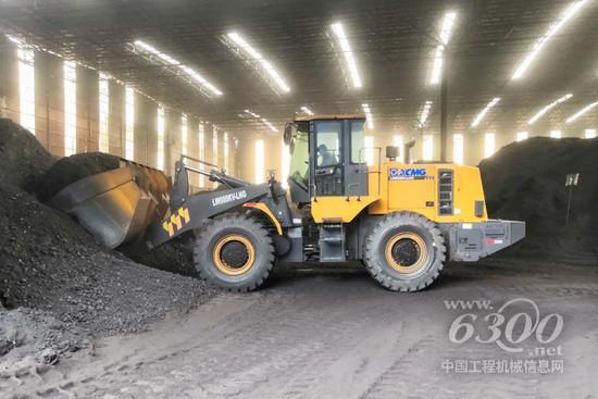 新能源领跑12年！徐工LNG装载机又双叒叕交车了(图2)