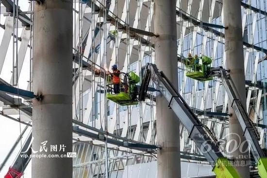 打造海南新地标！中联重科智能高机助建亚洲最大免税城(图3)