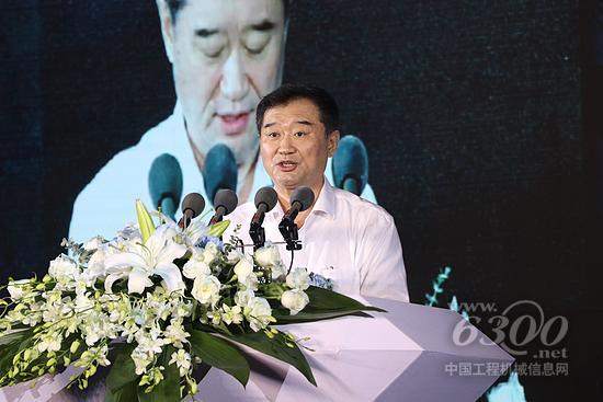 三一发布9款高机！两小时签单10亿元，北美“灯塔工厂”已启动(图8)