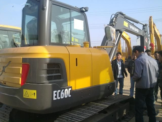 沃尔沃EC60C小型挖掘机