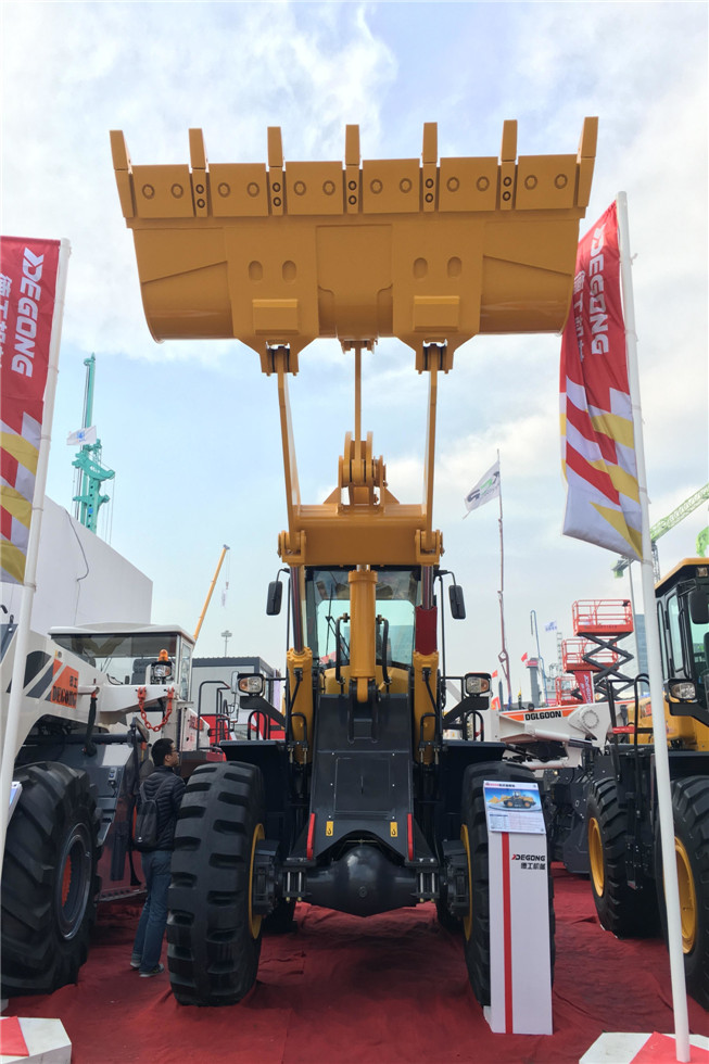 Bauma China 2016——德州德工机械有限公司展台风采