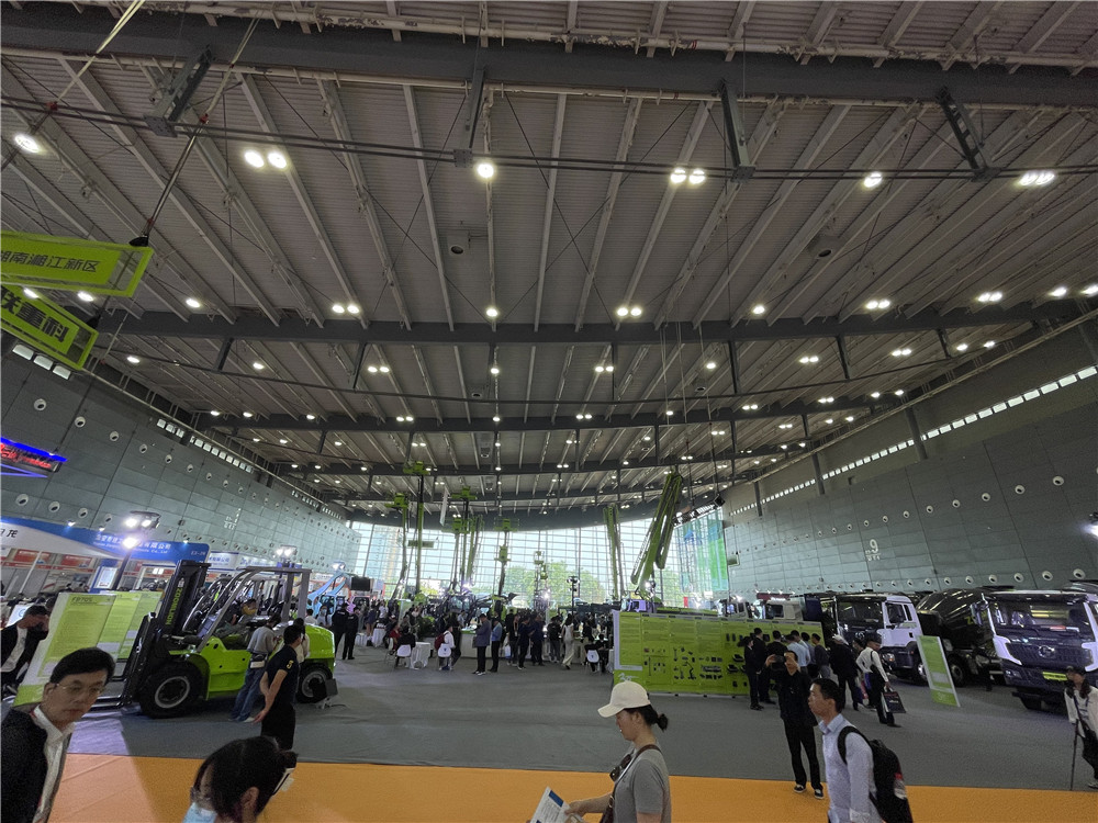 2023长沙国际工程机械展览会展台风采：中联重科