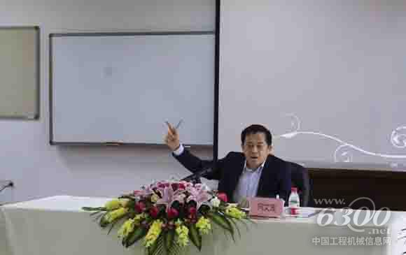 向文波寄语后备营销总经理：在三一转型发展中挑起大梁