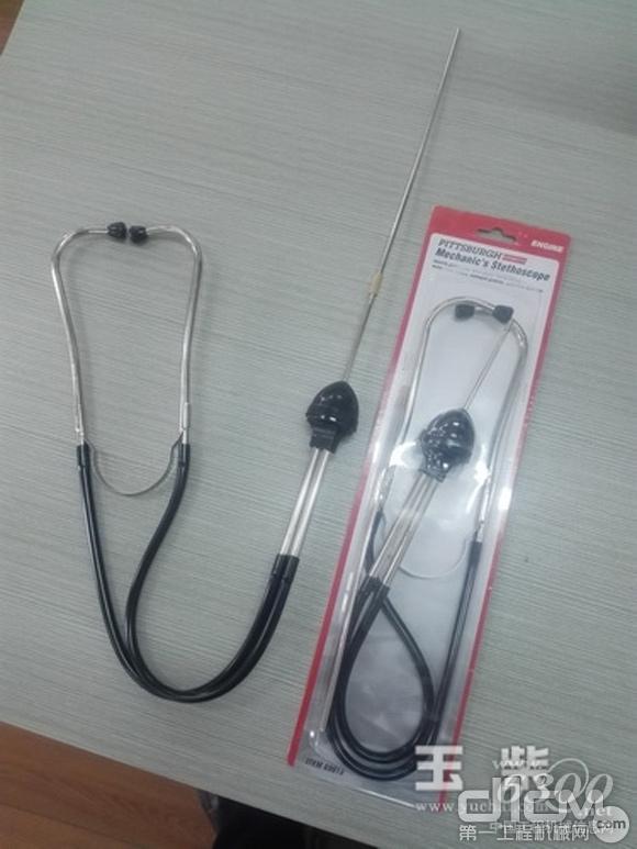 玉柴用听诊器为发动机“看病”