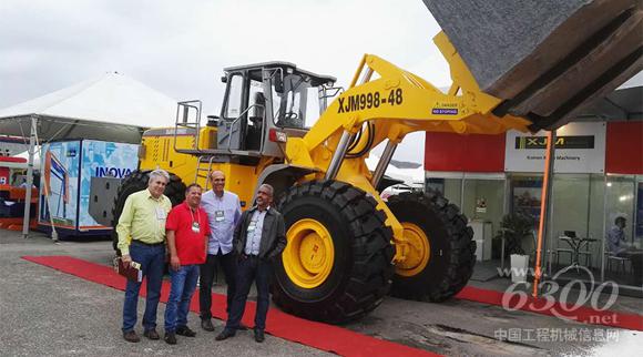 厦金机械亮相于“巴西卡舒埃鲁国际石材及工具技术”展览会