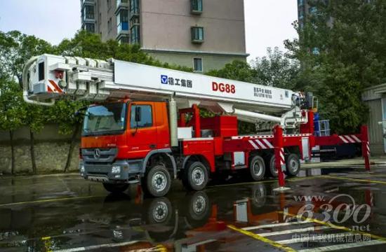 徐工DG88登高平台消防车