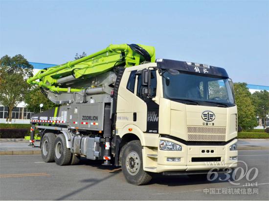 参加国际轨道交通产业博览会的精品泵车