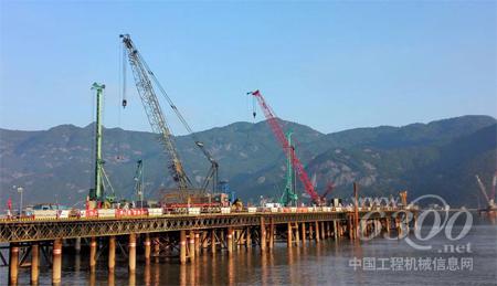 	上海金泰SH46温州七都大桥挑战大口径百米水中墩桩