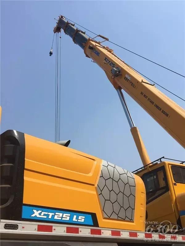 在武汉，XCT25抢修大型设备