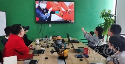 远程交付 跨国遥控 拓疆者无人挖掘机受日本客户青睐(图4)