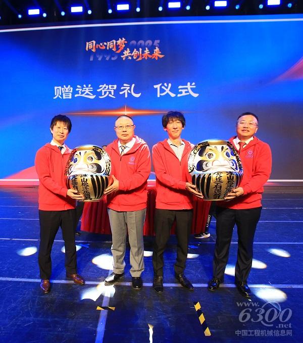 微信图片_20251022102328_257_167.jpg