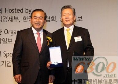 现代，薛荣兴