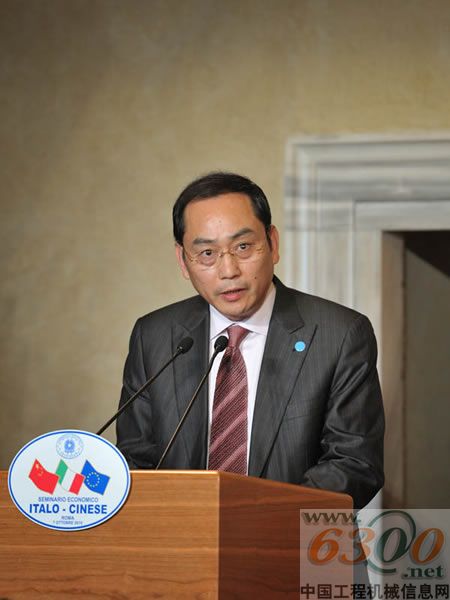 意大利总统为中联重科詹纯新董事长颁发金质奖章