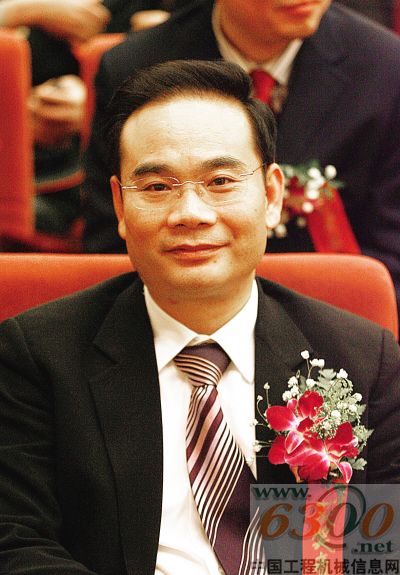 三一易小刚