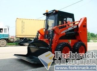 威肯叉车