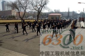 哈轴 广播操