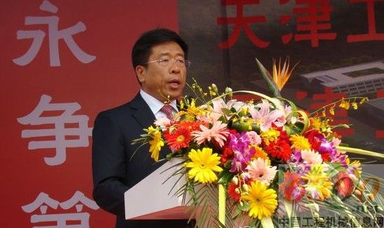 天工老总_南阳天工集团老总照片