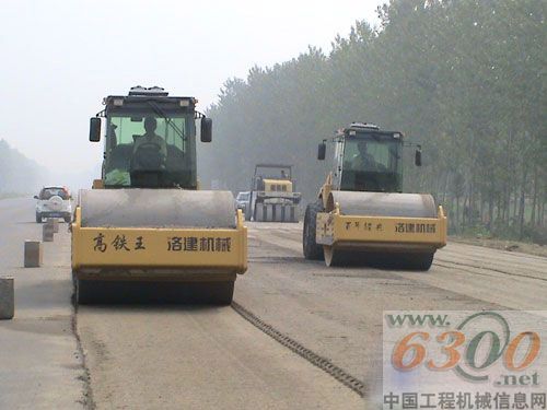 洛建,压路机