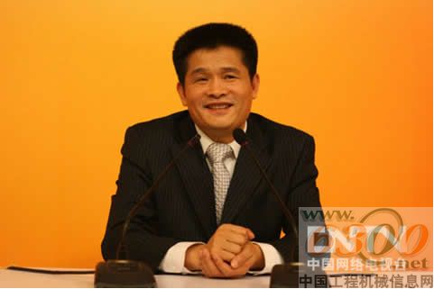 临工,央视,,