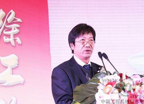 席学斌致辞