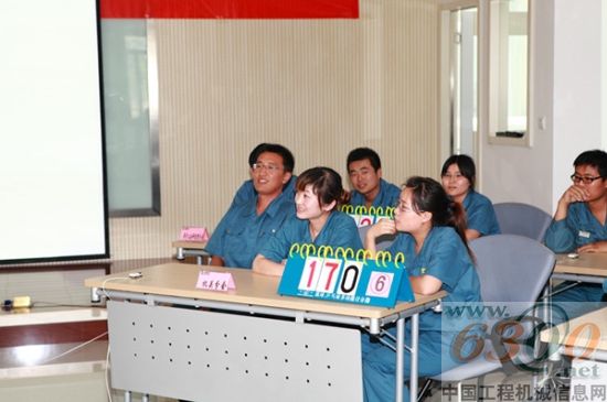 山重建机 安全