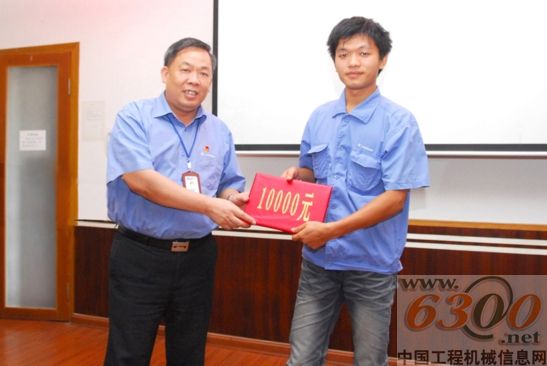 柳工 电焊工 余建设