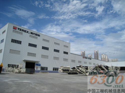 特雷克斯南方路机新工厂投入生产