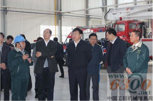 辽宁省副省长谭作钧一行来山推抚起公司调研