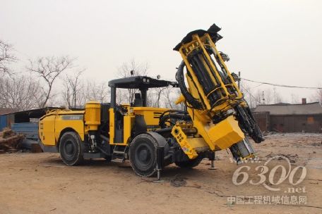 Atlas Copco China - Simba M4C Drilling Rig