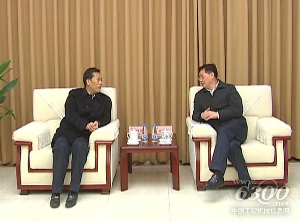 太重集团董事长_国岳集团董事长图片